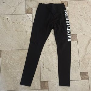 Black Hollister leggings